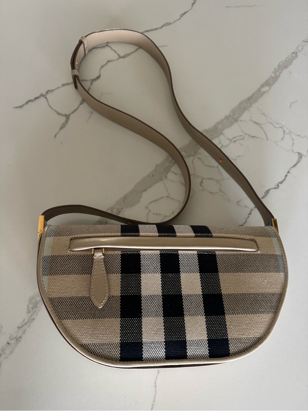 Burberry Olympia Bag - Picture 13 of 13